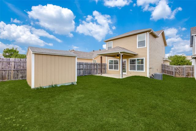 10715 Edgewest Terrace, Fort Worth, TX 76108