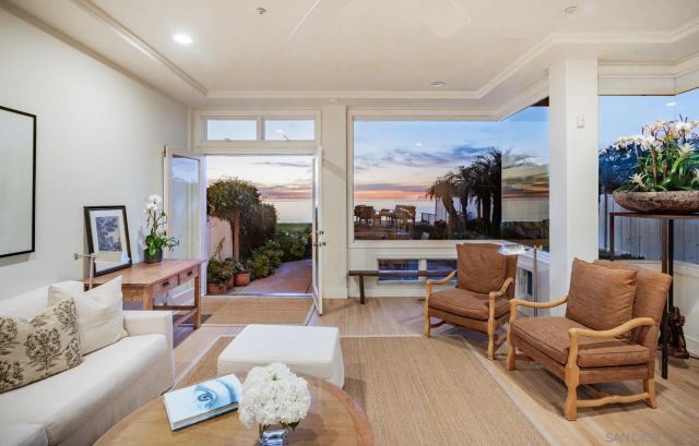 538 4th St, Encinitas, CA 92024