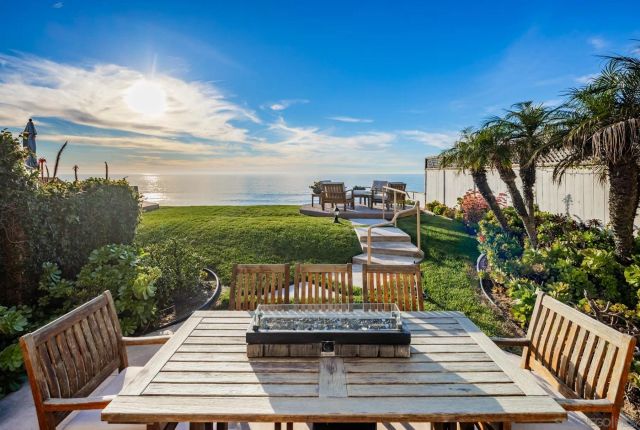 538 4th St, Encinitas, CA 92024