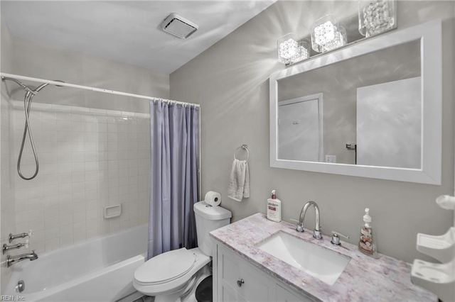 1212 Woodbridge TRL, Virginia Beach, VA 23453