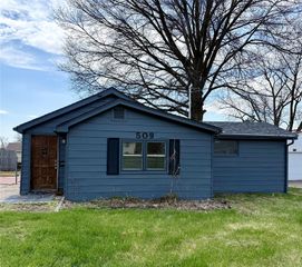 509 E Thornton Avenue, Des Moines, IA 50315