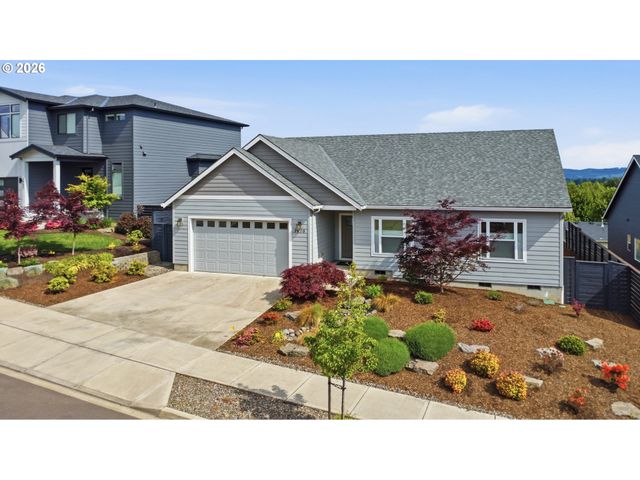 2870 Nw MT ASHLAND Ln, Mc Minnville, OR 97128