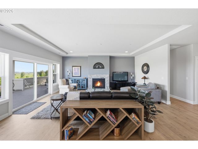2870 Nw MT ASHLAND Ln, Mc Minnville, OR 97128