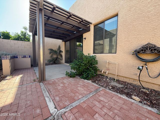 11766 E Becker Lane, Scottsdale, AZ 85259