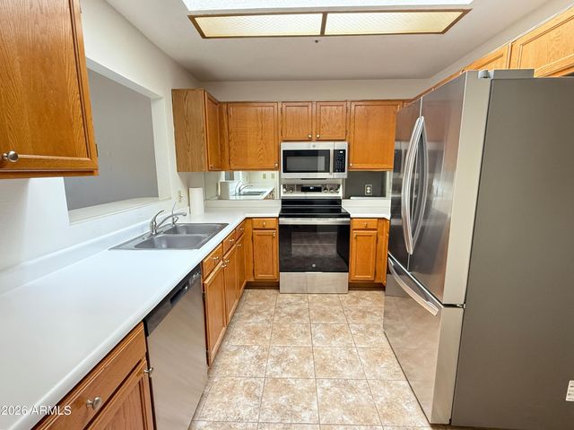 11766 E Becker Lane, Scottsdale, AZ 85259