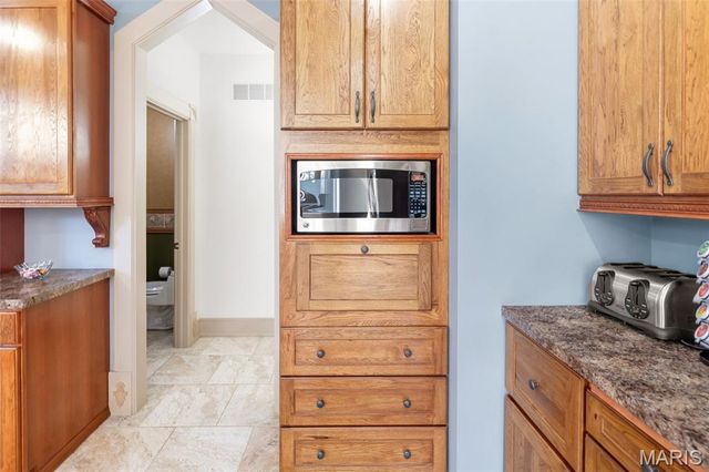 339 Sandpiper Lane, Grafton, IL 62037