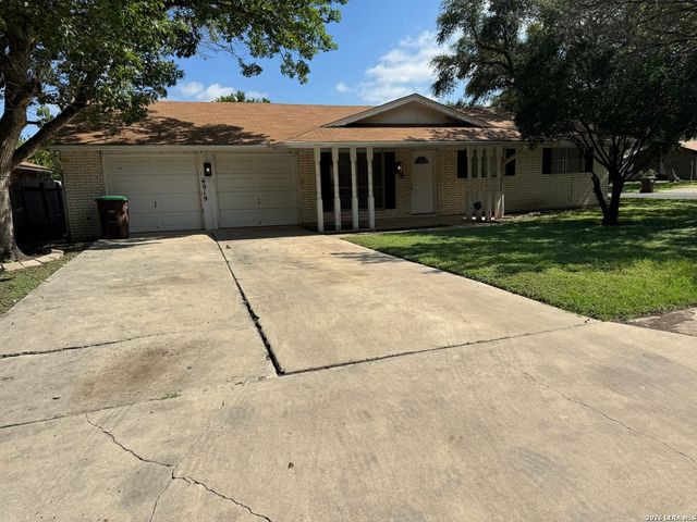 6919 MOON LAKE DR, San Antonio, TX 78244