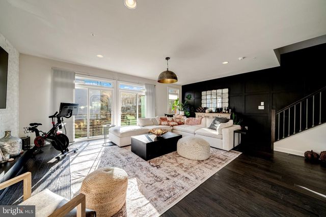 1312 WHITE FELDSPAR TER SE, Leesburg, VA 20175
