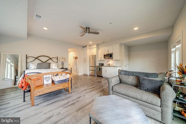 1312 WHITE FELDSPAR TER SE, Leesburg, VA 20175
