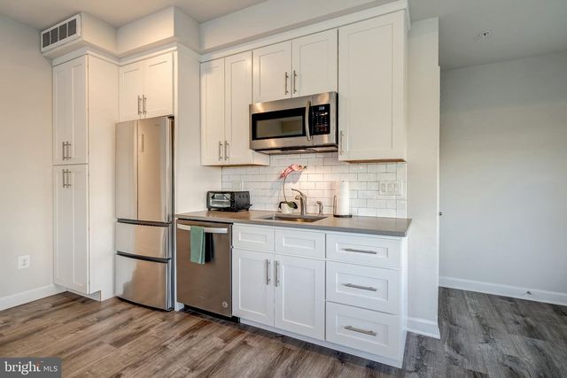 1312 WHITE FELDSPAR TER SE, Leesburg, VA 20175