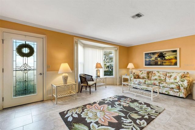 72 CIRCLEWOOD DRIVE A2-7, Venice, FL 34293