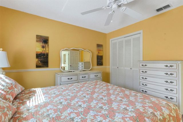 72 CIRCLEWOOD DRIVE A2-7, Venice, FL 34293