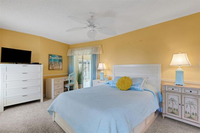 72 CIRCLEWOOD DRIVE A2-7, Venice, FL 34293