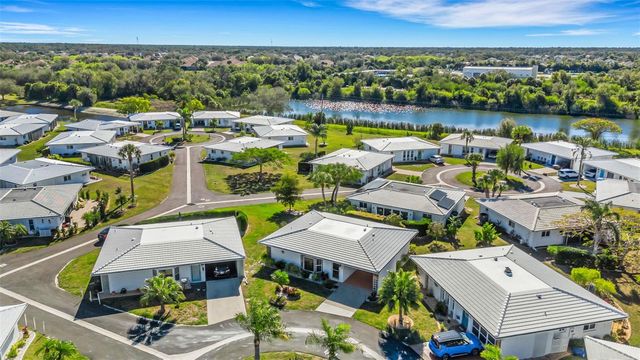 72 CIRCLEWOOD DRIVE A2-7, Venice, FL 34293