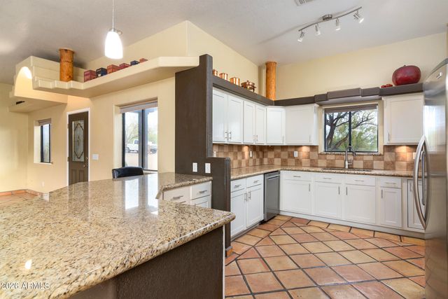 9822 E Palermo Avenue, Gold Canyon, AZ 85118