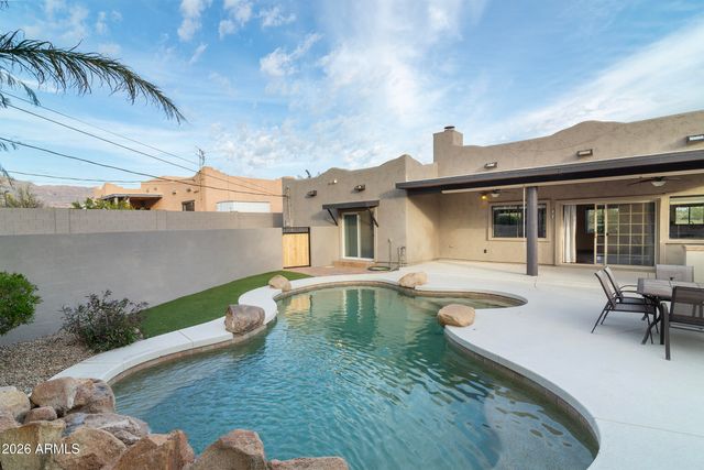 9822 E Palermo Avenue, Gold Canyon, AZ 85118