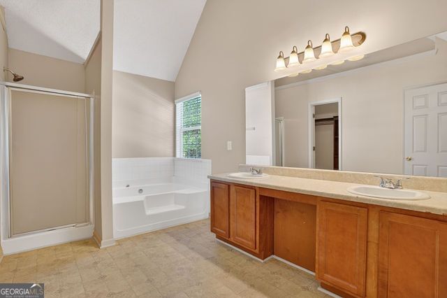 1534 Gunstock Court, Hampton, GA 30228