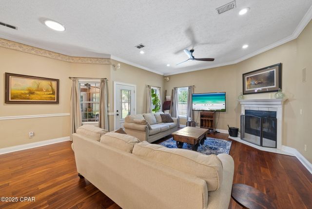 1609 Inverness Road, Lynn Haven, FL 32444