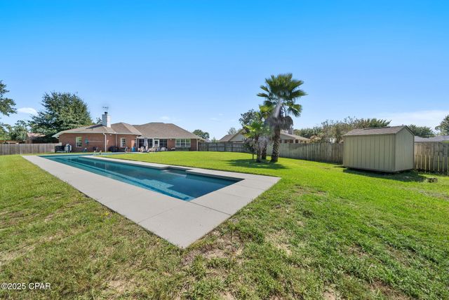 1609 Inverness Road, Lynn Haven, FL 32444