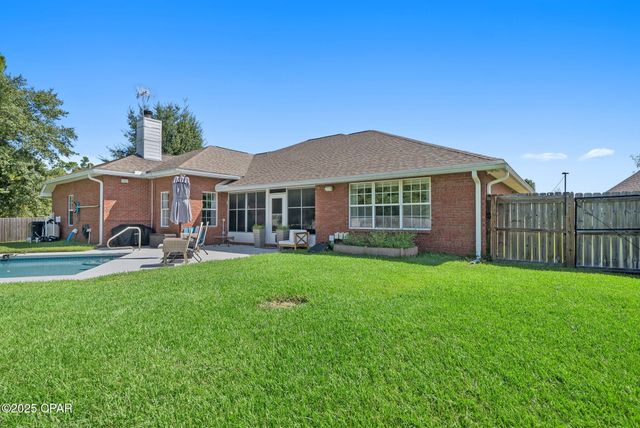 1609 Inverness Road, Lynn Haven, FL 32444