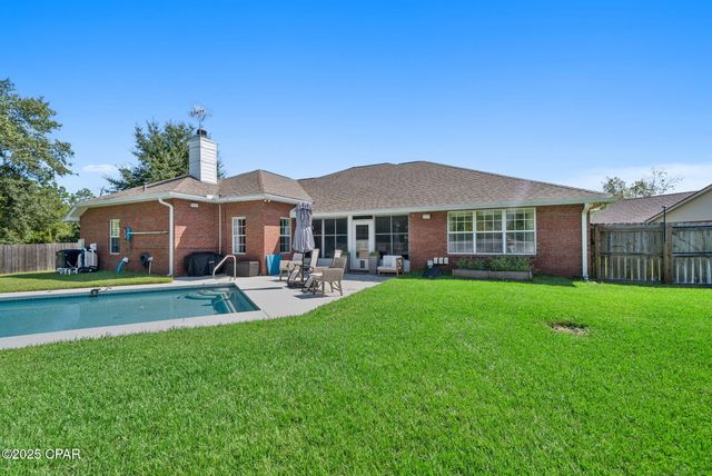 1609 Inverness Road, Lynn Haven, FL 32444