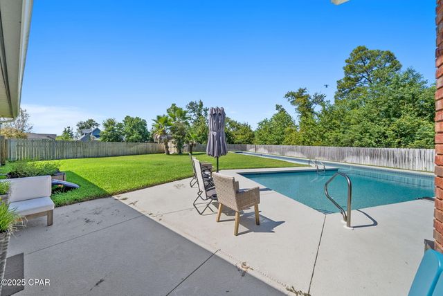1609 Inverness Road, Lynn Haven, FL 32444