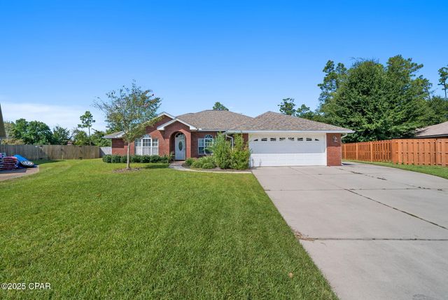 1609 Inverness Road, Lynn Haven, FL 32444