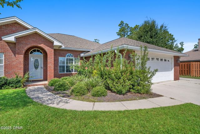 1609 Inverness Road, Lynn Haven, FL 32444