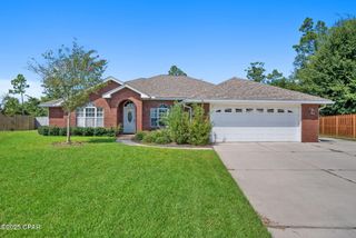1609 Inverness Road, Lynn Haven, FL 32444