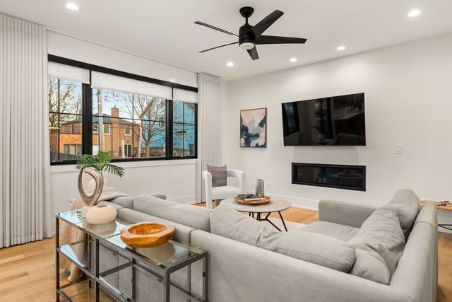 835 S Ashland Avenue, La Grange, IL 60525