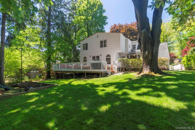 27 Valentine Road, Briarcliff Manor, NY 10510