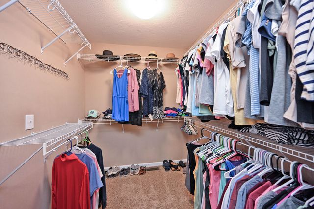 10214 Highmeadow Lane, Independence, KY 41051