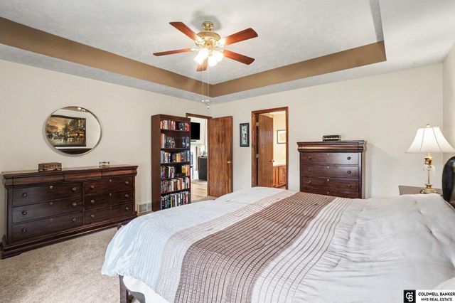 11414 S 43rd Street, Bellevue, NE 68123