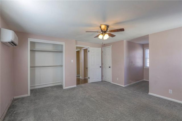 8025 W 93rd Street, Overland Park, KS 66212