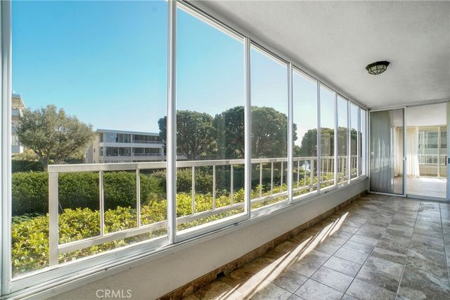 32700 Coastsite Drive 102, Rancho Palos Verdes, CA 90275