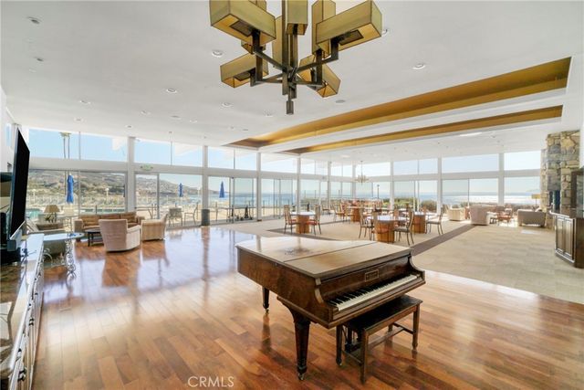 32700 Coastsite Drive 102, Rancho Palos Verdes, CA 90275