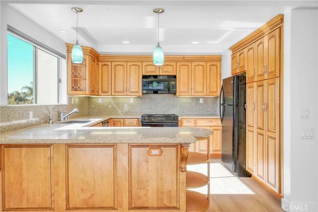 32700 Coastsite Drive 102, Rancho Palos Verdes, CA 90275