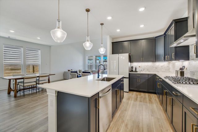 217 Turnbuckle BND, Leander, TX 78641