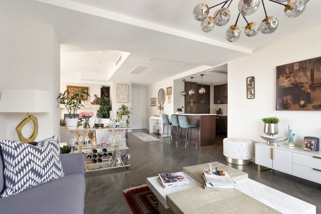 21 W Goethe Street 18GH, Chicago, IL 60610
