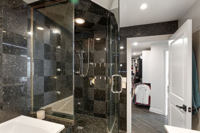 21 W Goethe Street 18GH, Chicago, IL 60610