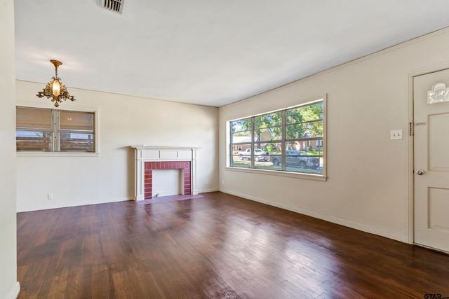 409 E 5th Street, Tyler, TX 75701