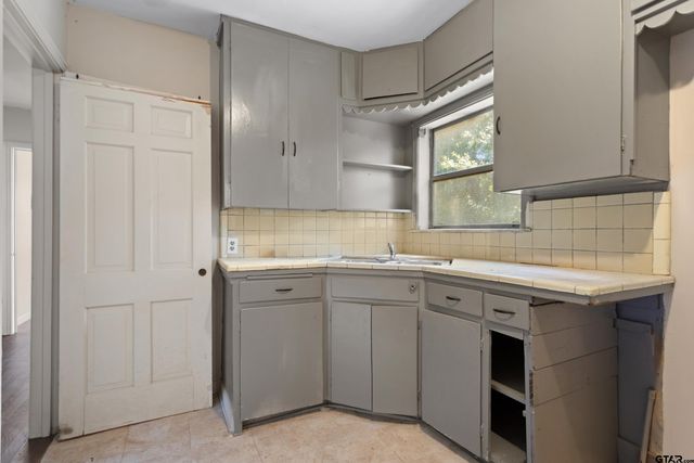 409 E 5th Street, Tyler, TX 75701