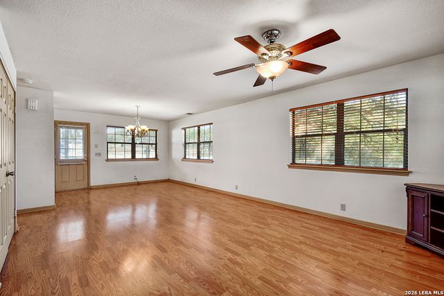 1009 Tanglewood, Spring Branch, TX 78070