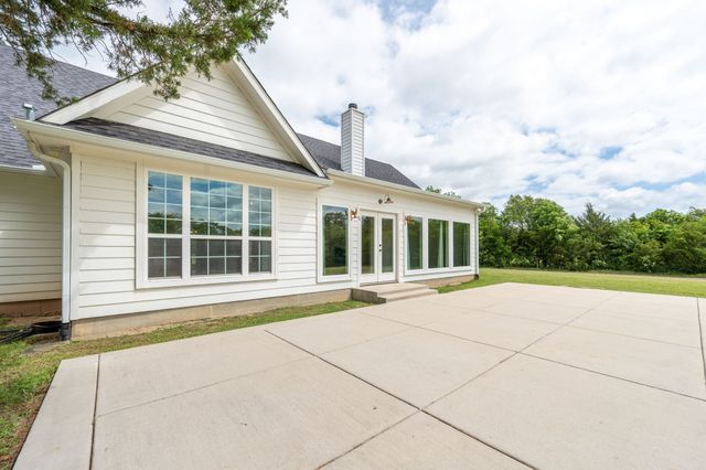 38 Jubilee Farm Road, Bells, TX 75414