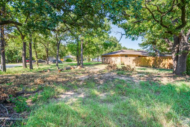 316 County Road 173, Gainesville, TX 76240