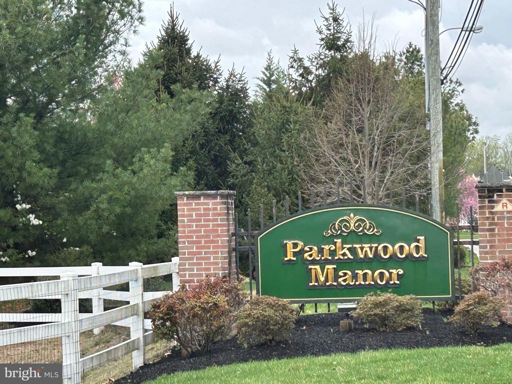 1068 PRIME PL, Sewell, NJ 08080