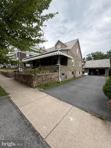 208 S PENNSYLVANIA AVE, Centre Hall, PA 16828