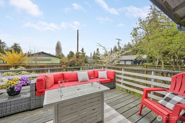 1420 McPherson Street, Port Townsend, WA 98368