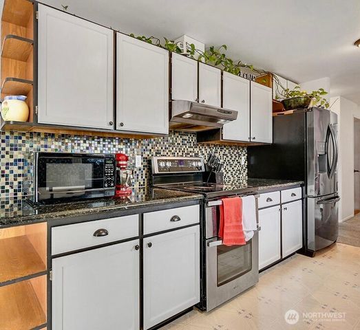 1420 McPherson Street, Port Townsend, WA 98368