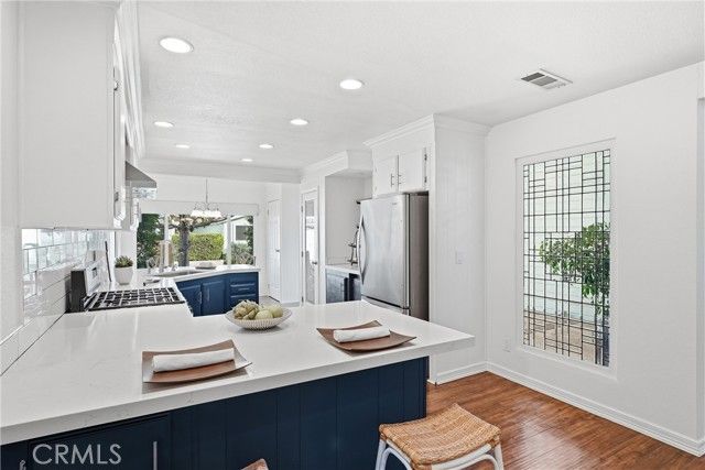 2624 Forest Lake 13, Santa Ana, CA 92705